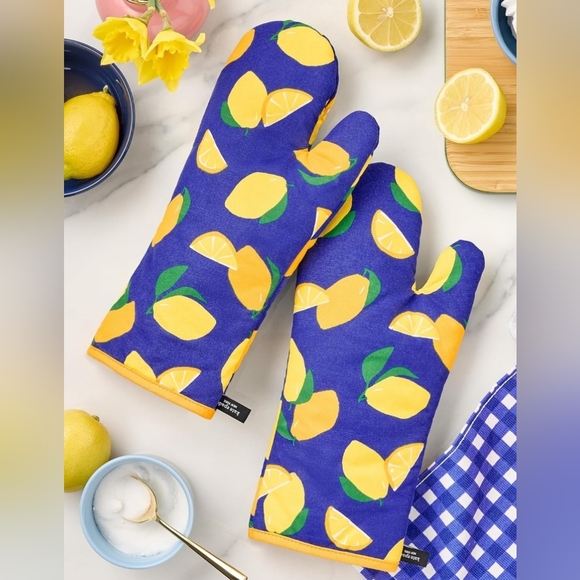 Kate Spade oven mitts, new - Picture 1 of 3